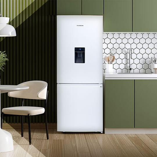 یخچال و فریزر بالا و پایین ایکس ویژن مدل HB470-WI